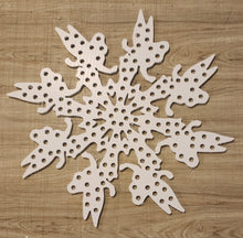 Load image into Gallery viewer, Snowflake even counts 4 flake set