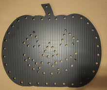 Load image into Gallery viewer, Pumpkins series 21in 4 different options