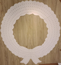 Load image into Gallery viewer, 78" Wreath