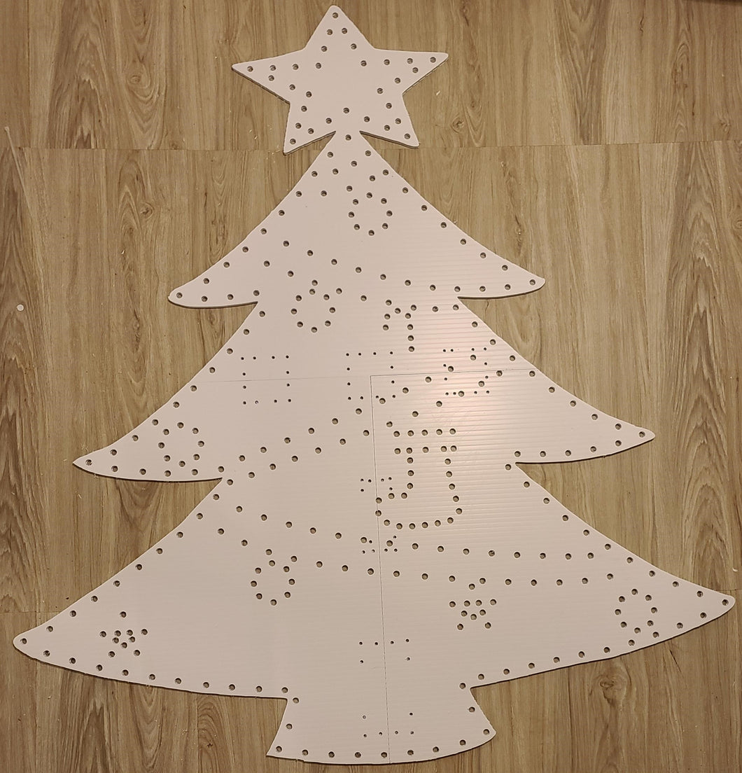 5ft Christmas tree with decorations